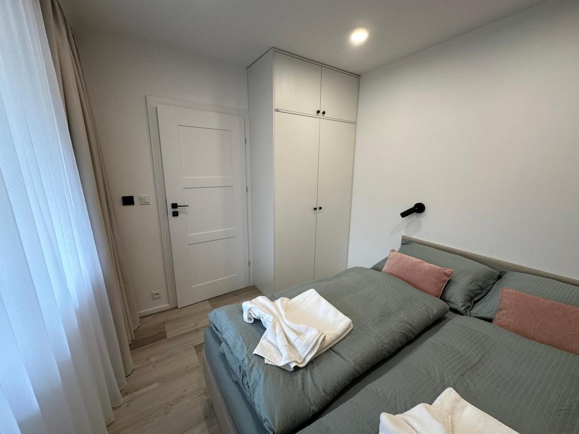 Apartman Oriens بيتس بود سنيزكو المظهر الخارجي الصورة