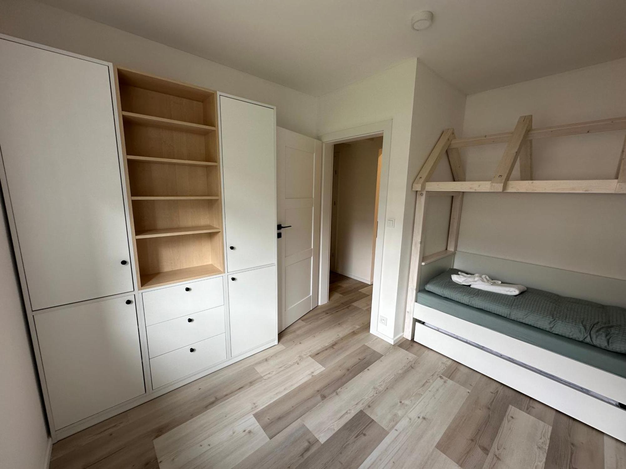 Apartman Oriens بيتس بود سنيزكو المظهر الخارجي الصورة